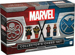 USAopoly Marvel Collector's Chess Set Σκάκι με Πιόνια