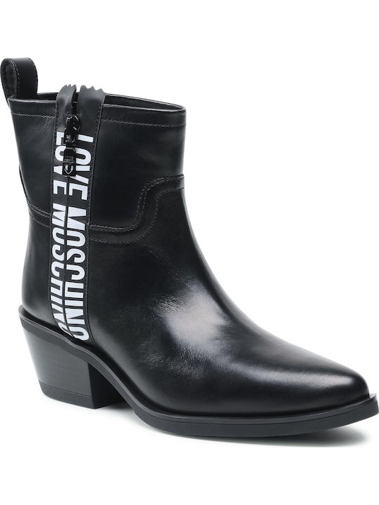 Moschino