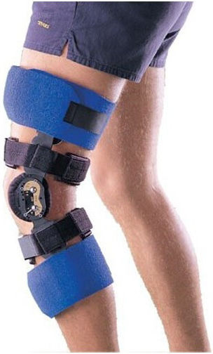 Oppo 4239 Excel Knee Brace Schiene Patellofemoral 4 Punkte Rechte Seite in Blau Farbe