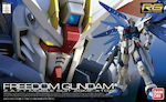 Namco - Bandai Gundam: RG Freedom BL ZGMF-X10A Figurină de Acțiune la Scară 3:24