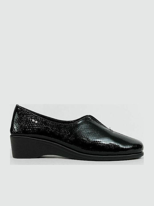 Adam's Shoes