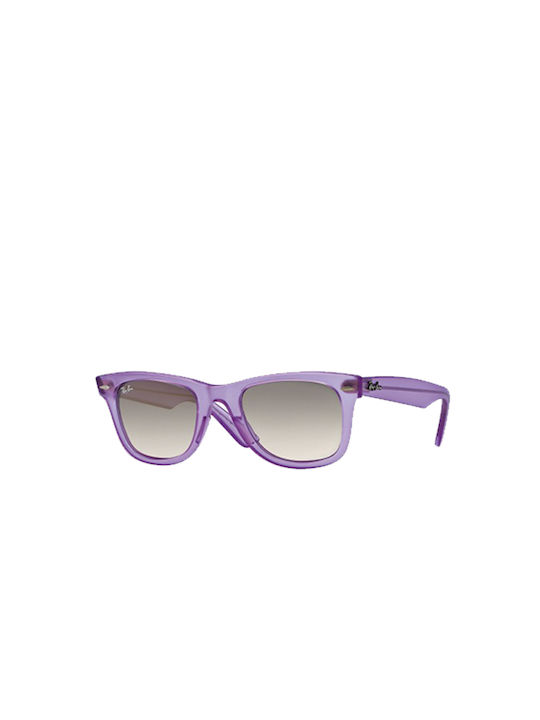 Ray Ban Women's Sunglasses with Purple Plastic ...