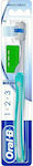 Oral-B 1-2-3 Indicator 35 Manual Toothbrush with Cap Medium Green 168775 1pcs