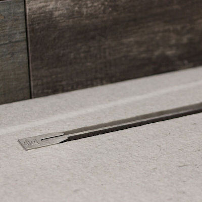 Karag Confluo Slim Stainless Steel Channel Floor Silver