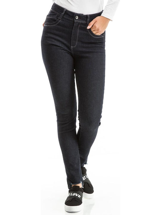 Damenjeans mit Rissen in Schlanker Passform