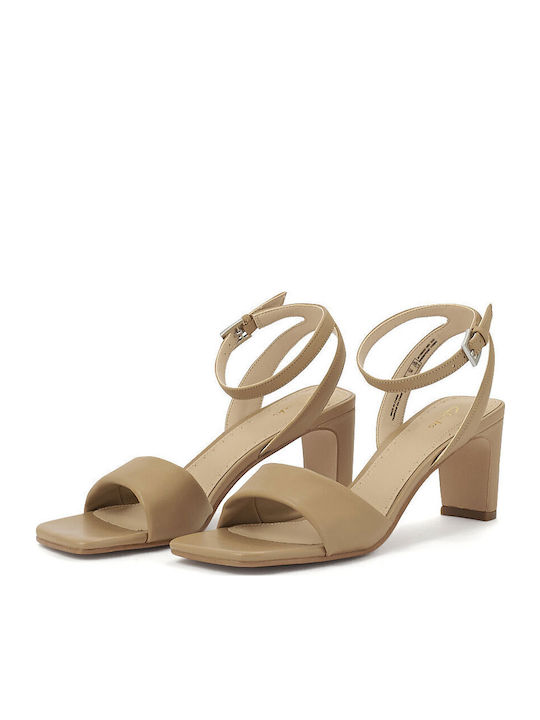 Clarks Seren65 Strap Leather Sandals Brown