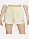 Sportswear Women's Sporty Shorts Coconut Milk