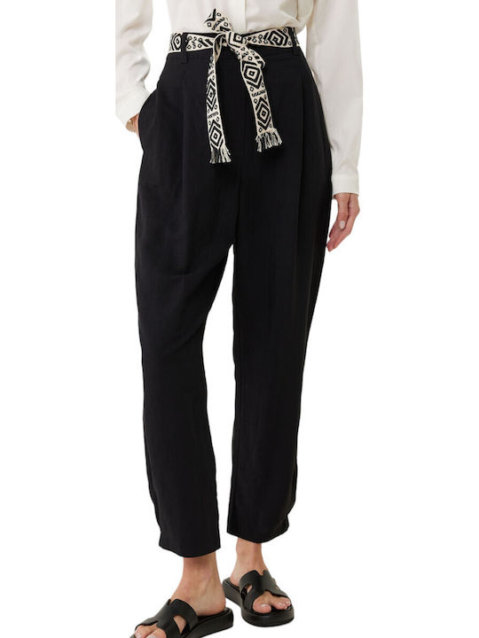Mexx Women's High-waisted Fabric Capri Trousers...