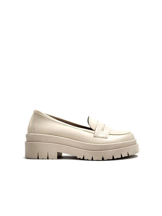 Sarigiannis women's moccasin with tractor sole cream