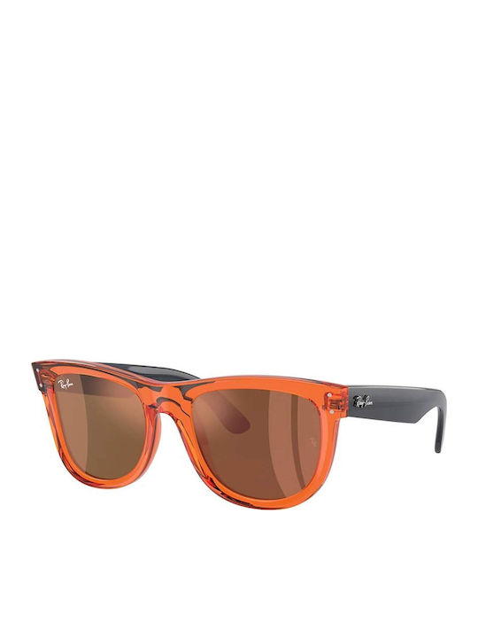 Ray Ban Wayfarer Reverse Unisex Sonnenbrille mit Orange Kunststoff Gestell und Braun Linse RBR0502S 6712GM