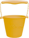 Scrunch Beach Bucket made of Silicone Yellow