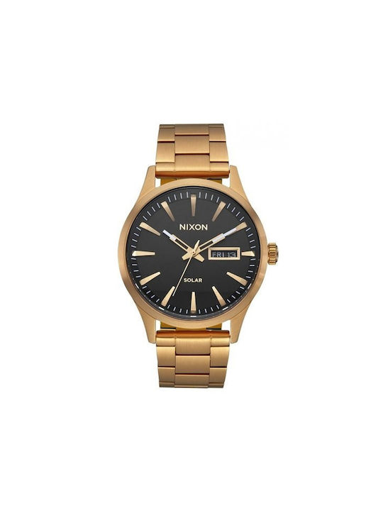 Nixon Uhr Batterie mit Gold Metallarmband