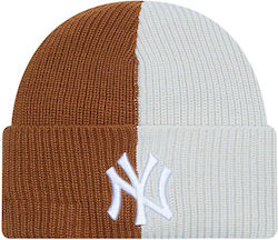 New Era New York Yankees Beanie Unisex Beanie Knitted in Brown color