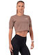 Nebbia Minimalist Logo Damen Crop Top Kurzarm Braun