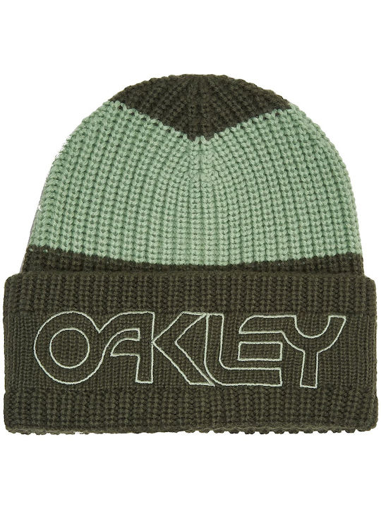 Beanie Unisex Beanie Knitted in Green color