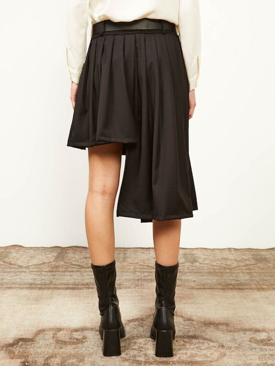 Souvenir Leather High Waist Skirt in Black color