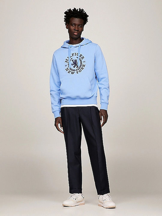 Tommy hilfiger crest hotsell crewneck sweatshirt
