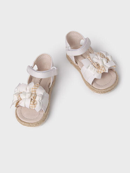 Mayoral Kinder Sandalen Weiß