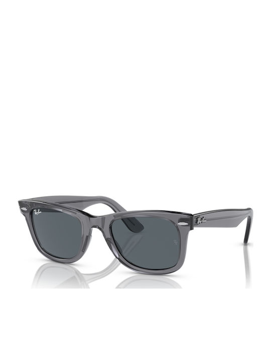 Ray Ban Wayfarer Unisex Sunglasses with Gray Pl...