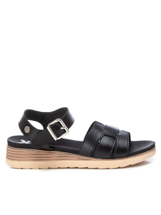 Xti Women's Flat Sandals in Black Color