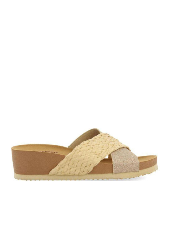 Gioseppo Women's Platform Shoes Beige