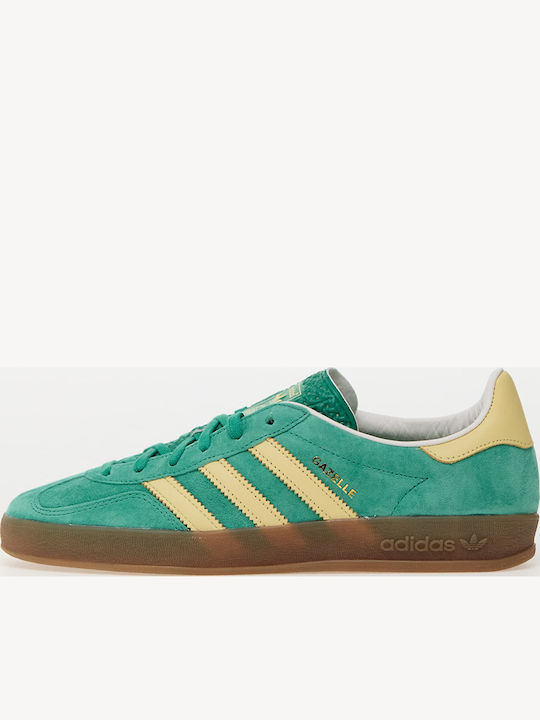 adidas gazelle silver green womens adidas Men's Newcastle United Gazelle Shoes (Black/White) 10 M / 11 W