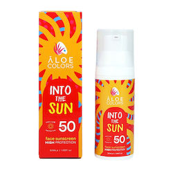 Aloe Colors Into The Sun  