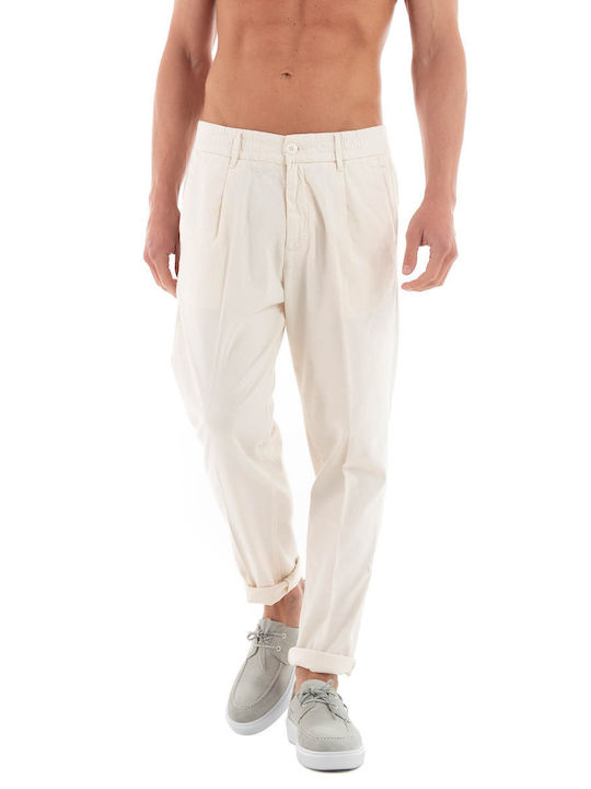 Guess Men's Trousers in Regular Fit White