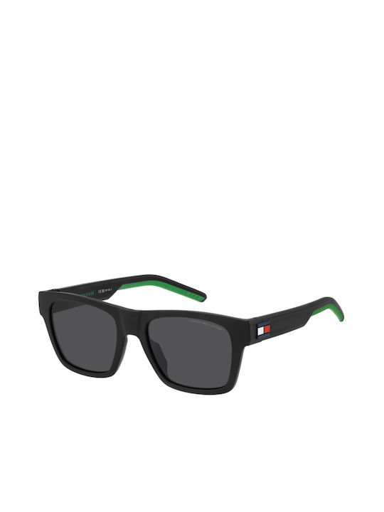 Tommy Hilfiger Men's Sunglasses with Black Plastic Frame and Black Lens TH1975/S 3OL/IR