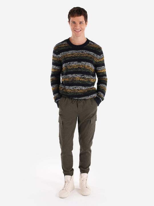 Hose in Schlanker Passform khaki