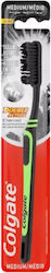 Colgate Double Action Charcoal Zahnbürste Mitte...