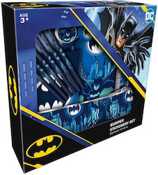 Batman με Μολύβι, Ξύστρα, Γόμα, Σημειωματάριο, Χάρακα, Κασετίνα και Ξυλομπογιές Batman με Μολύβι, Ξύστρα, Γόμα, Σημειωματάριο, Χάρακα, Κασετίνα και Ξυλομπογιές