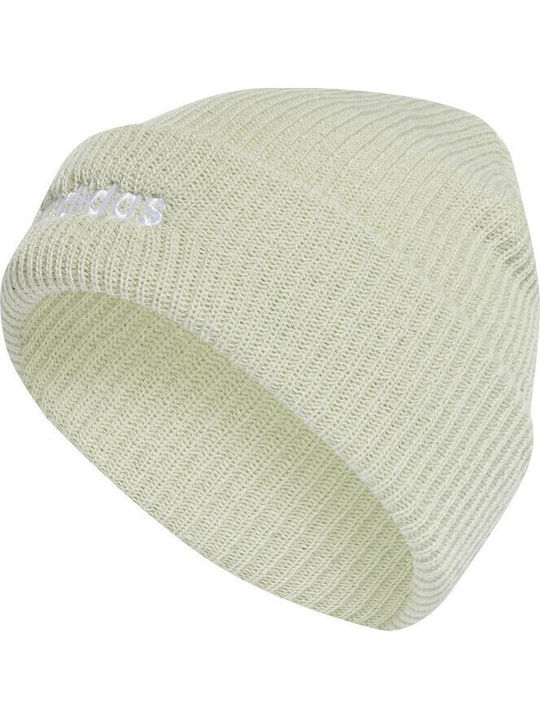 Performance Beanie Beanie Knitted in Green color