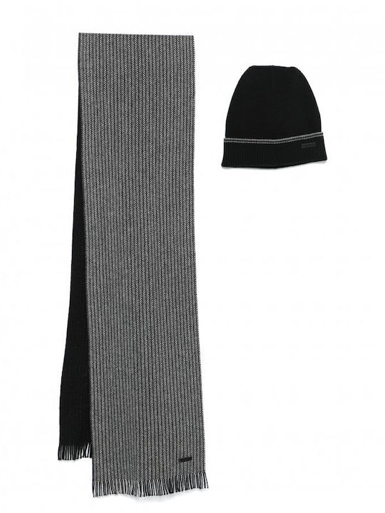 Beanie Unisex Beanie Knitted in Black color