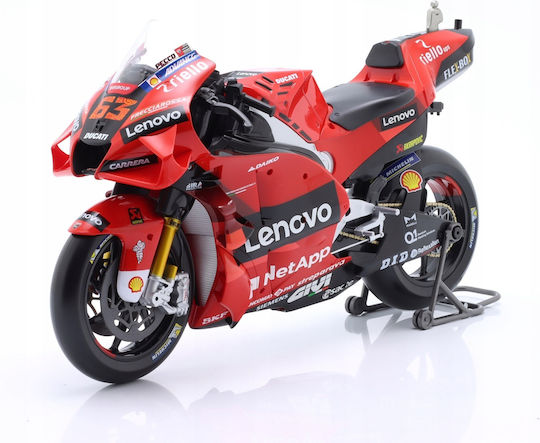 Maisto Ducati Modeling Figure Red in Scale 1:6