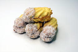 Петифури Кокос "Sweet Market" 1000g Петифури Кокос "Sweet Market" 1000g