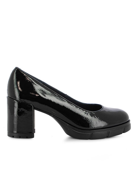 Callaghan Leather Black Medium Heels
