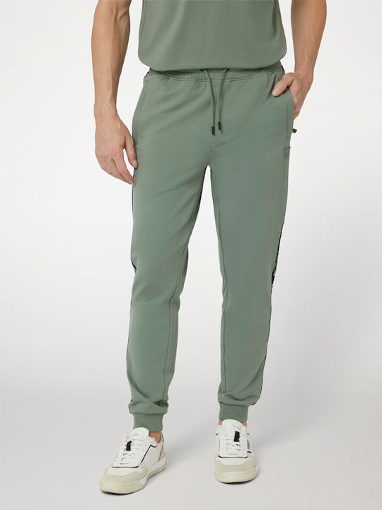 Guess Sweatpants green