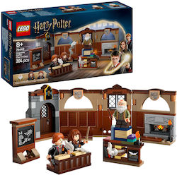 LEGO Castle Harry Potter TM - Hogwarts Castle: Charms Class για 8+ Ετών 204τμχ LEGO Castle Harry Potter TM - Hogwarts Castle: Charms Class για 8+ Ετών 204τμχ