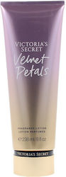 Victoria's Secret Ombre Velvet Petals Moisturiz...