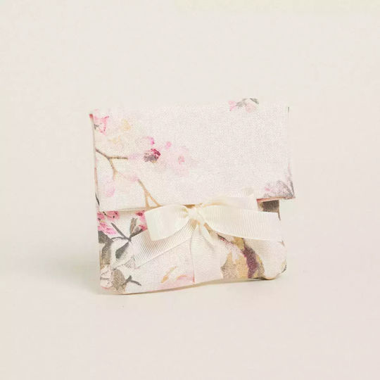 Pouch Ribbon Classic Floral Design Ecru Background 12cm X 17cm 385228 Ntampoudis Ntm-385228