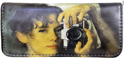 Tfar Tfar Tabaktasche aus Künstliches Leder Schwarz mit Magnetverschluss Foto Frau