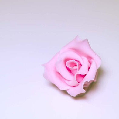 Hellrosa Rose 5cm Handgefertigte Essbare Dekoration