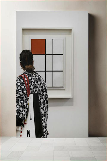 Πίνακας Woman Viewing Abstract Art Γυναίκα Βλέπει Αφηρημένη Τέχνη 100x150