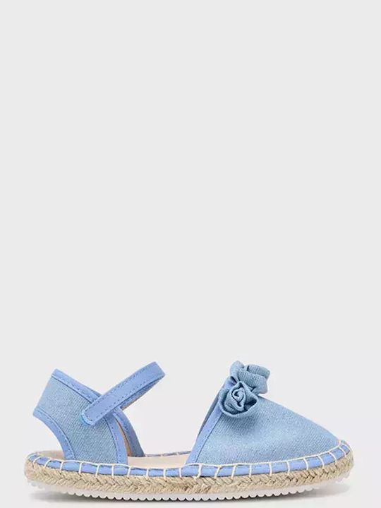 Espadrile din iută cu flori din denim Mayoral