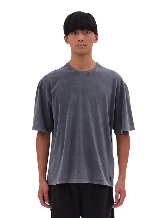 Dirty Laundry T-shirt Vintage Grey