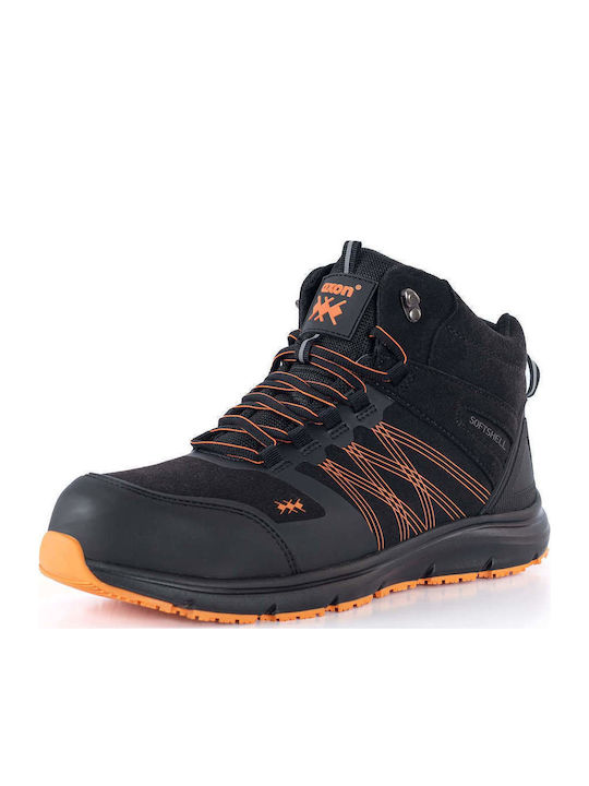 Axon Hunting Boots in Black color