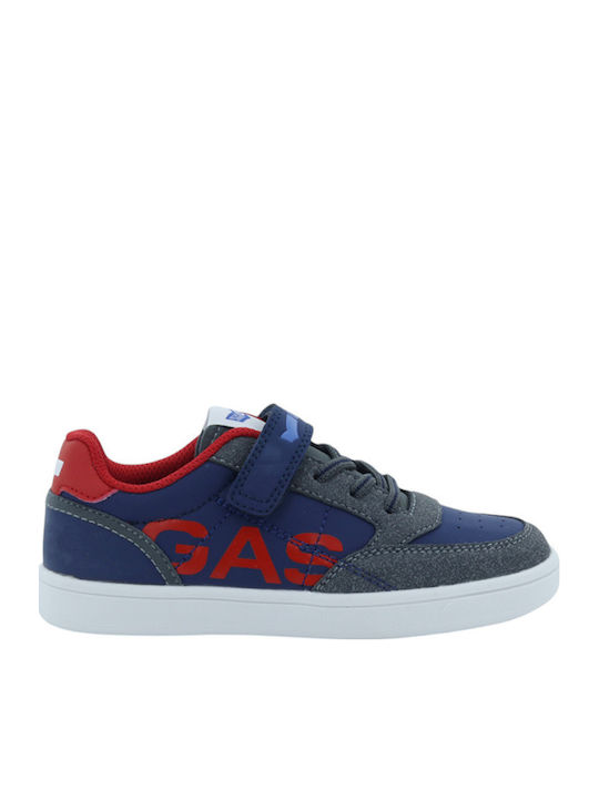 Gas