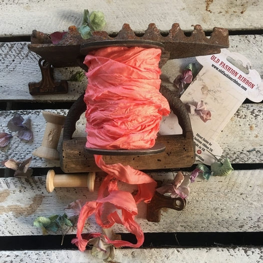 Panglică Coral Vintage Veche 1,2m