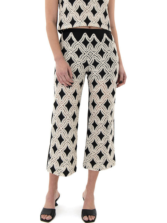 Women's High Rise Fabric Capri Trousers in Ecru-Black 53-5082-559-Black